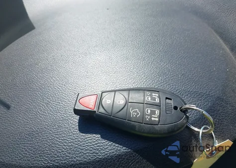 2013 Dodge Grand Caravan Sxt from USA, damaged, VIN 2C4RDGCG5DR768288